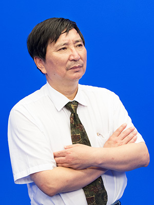 vip 订阅赞美率:84%阿牛认证砖家证书编号:an201506250001简介:一切